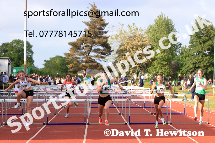 Hurdles, 2026 NEGP 2, Monkton Stadium, Wednesday, May 27th. Photo: David T. Hewitson/Sports for All Pics